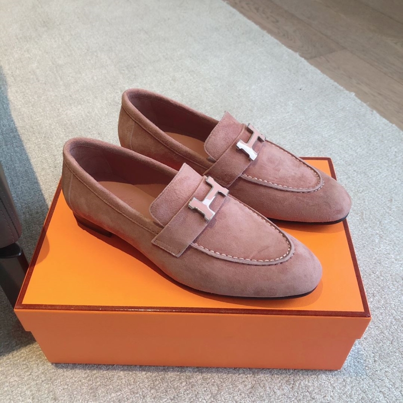 H**mes leather shoes